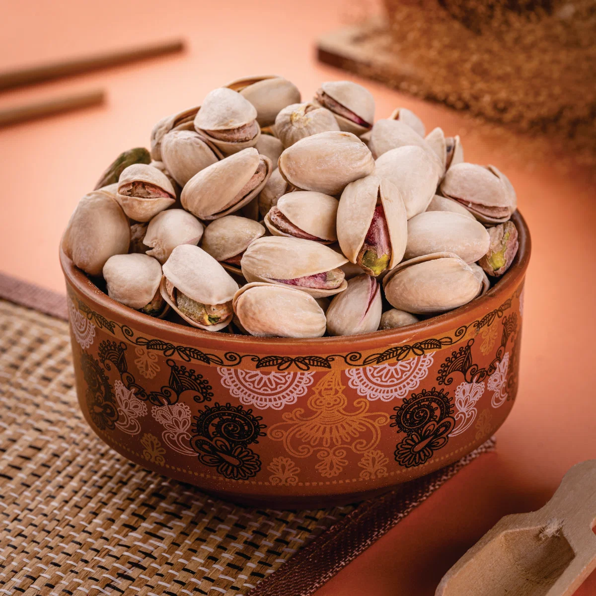 Pistachios by Hans Impex